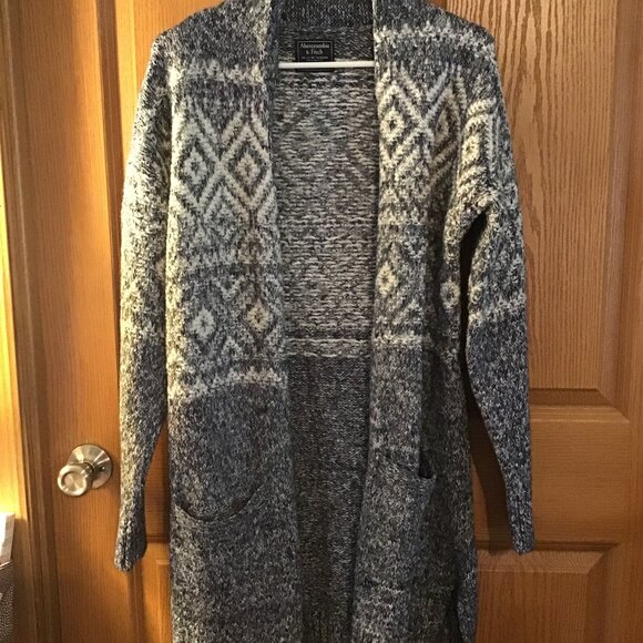 Abercrombie & Fitch Cardigan - Picture 1 of 4